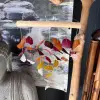 Artikelbild 1 des Artikels “Glaswindspiel, hängende Glasstücke am Stock, Hänger mit Treibholz, Farbe Rot. “