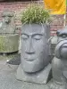 Product image 1 of the product “Abstract head as planter. 100 cm height, cast stone, handcrafted & coloured ”