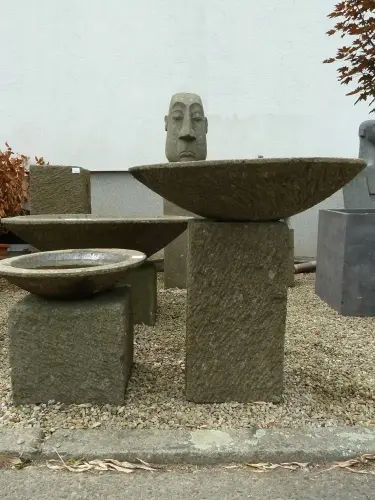 Artikelbild des Artikels “Sockel, rechteckig, glatte Außenfläche, 60 cm “