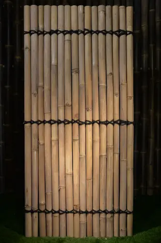 Artikelbild des Artikels “Bambuselement Modell Surabaya, starr, gelb-braun (Apus), mit Deko-Seil. Durchmesser 3-5cm 90 x 180 cm Höhe. “