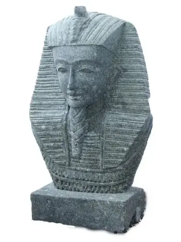 Artikelbild des Artikels “Kleopatra-Büste, ca. 80 cm “
