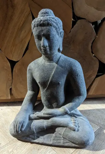 Product image of the product “Buddha, sitting - Borrobudur, 34 cm high, cast lava stone, antique finish ”