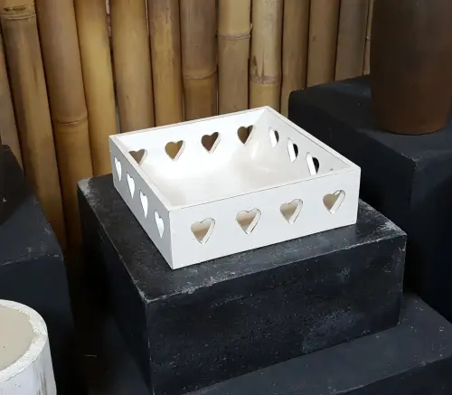 Artikelbild des Artikels “Box/hohes Tablett „Herz“ aus MDF, 18 cm “