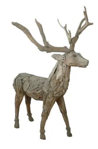 Artikelbild des Artikels “Stehender Hirsch, die Hörner können abgenommen werden. Ca. 120cm Länge und 140cm Höhe. “