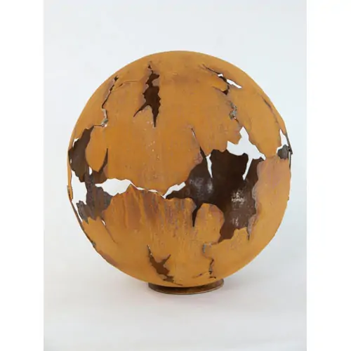 Artikelbild des Artikels “Edelrost-Kugel mit Rissen, Ø 40 cm Saremo “