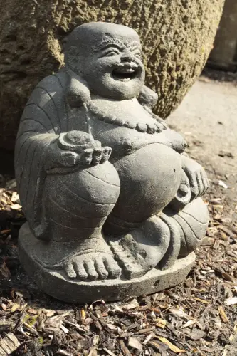Artikelbild des Artikels “Sitzende chinesische Buddha-Figur, 40 cm - Nur zur Abholung “