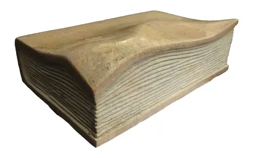 Artikelbild des Artikels “SALE – Buch aus Marmor, rötlich “