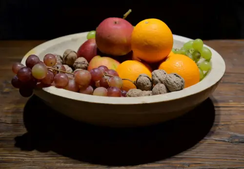 Artikelbild des Artikels “Schale aus Marmor, Ø 40 cm, außen glatt “