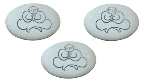 Product image of the product “White stone with Buddha calligraphy as magnetic holder, 3 pieces ”