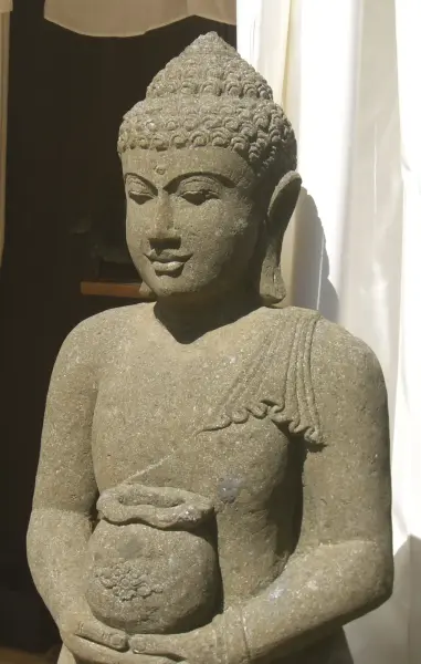 Artikelbild 1 des Artikels “Buddha-Figur, stehend, ca. 100 cm hoch “