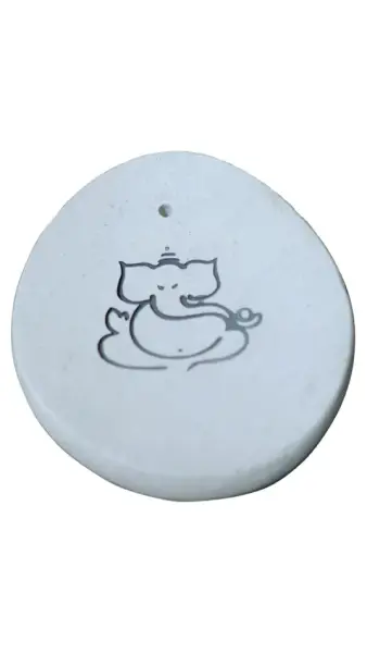 Artikelbild 1 des Artikels “SALE – Weißer Stein mit Ganesha-Kalligrafie “
