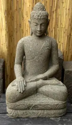 Buddha-Figur, sitzend indisch – Basanit Naturstein, ca. 75 cm 