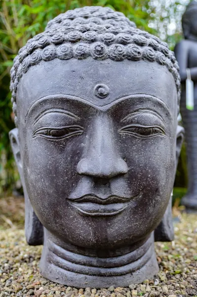 Buddha head, 48x48x75cm, cast stone, hollow, handcrafted & coloured 