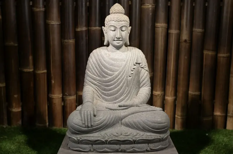 Buddha-Figur, sitzend, „Erdberührung“, indisch, 60 cm 