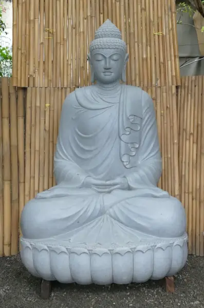 Product image 1 of the product “Seated Buddha made of Riverstone, position Dhyana , H. 220cm. ”