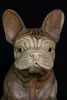 Artikelbild 2 des Artikels “Französische Bulldogge sitzend – Holzskulptur für Tierliebhaber “