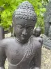 Artikelbild 2 des Artikels “Ausstellungsstück - Sitzender Buddha, Indien, 60 cm Höhe, Kunststein, handgefertigt & farbig. Gussstein mit antikem Finish, handgearbeitet & gefärbt. “