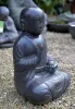 Artikelbild 2 des Artikels “Sitzender Mönch aus Steinguss ca. 60 cm H Handhaltung: „Rad der Lehre