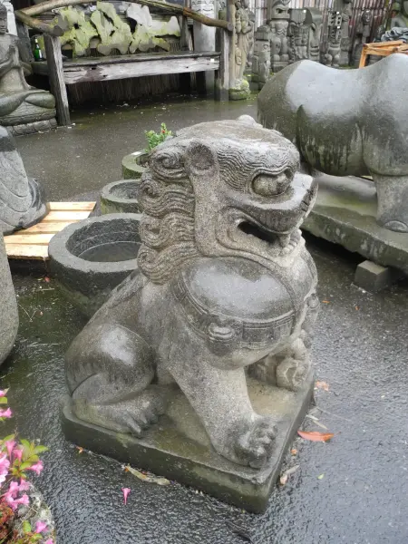 Artikelbild 2 des Artikels “Tempel-Löwen 2er-Set,Handarbeit aus Basanit “