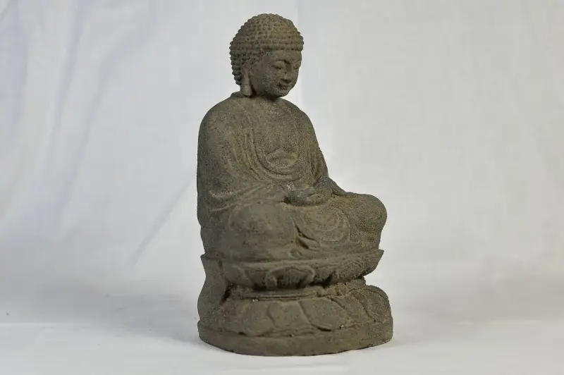 Artikelbild 2 des Artikels “Buddha Japan, sitzend, Steinguss, 19 cm, Antikfinish “