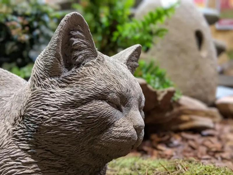 Artikelbild 2 des Artikels “Liegende Katze, Tierfigur, 34 cm “