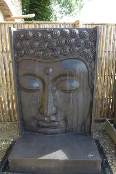 Artikelbild 2 des Artikels “Buddha-Kopf als Relief, Wasserspiel, 170 cm “