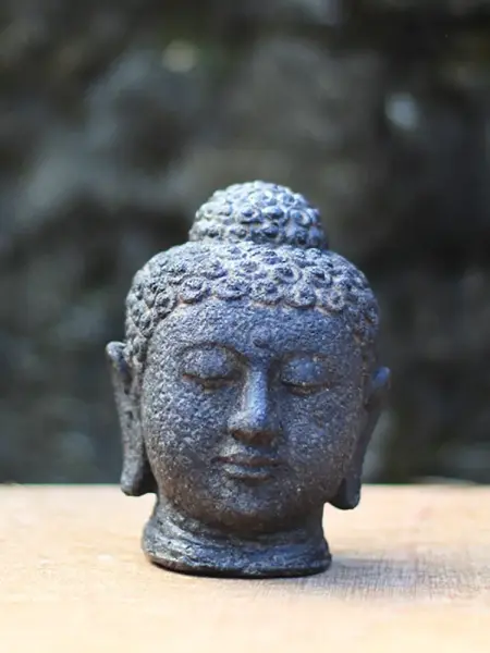 Product image 2 of the product “Buddha head, 15cm high - inside, black ”