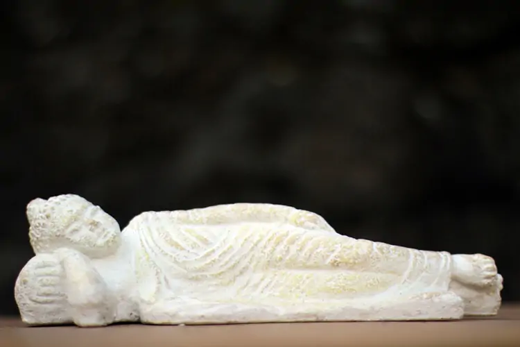 Artikelbild 2 des Artikels “Buddha-Figur, liegend, 24 cm “