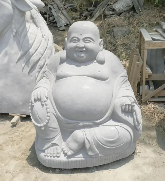 Product image 2 of the product “Seated Chinese Buddha, 122 cm height, riverstone ”