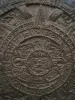 Artikelbild 3 des Artikels “Maya-Kalender auf Sockel, ca. 85 cm hoch “