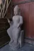 Artikelbild 3 des Artikels “Sitzender Buddha auf Sockel, 130 cm H, rötlicher Flussstein “