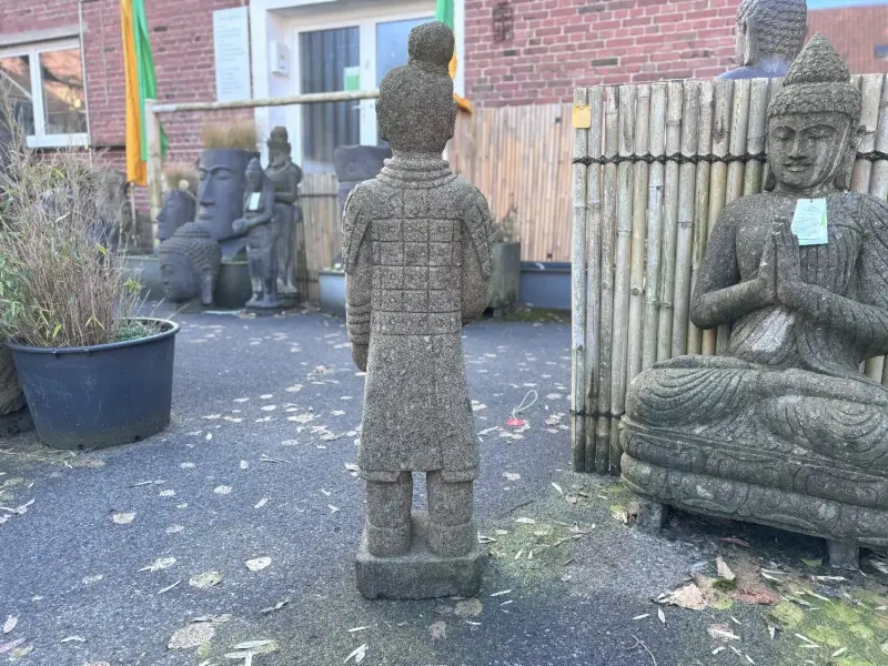 Artikelbild 3 des Artikels “Krieger stehend, ca 120cm hoch, naturbelassen “