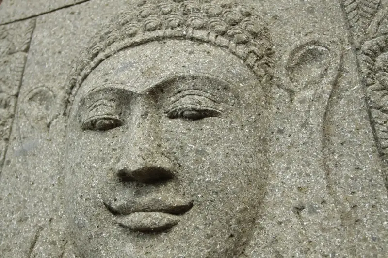Artikelbild 3 des Artikels “Relief Buddhagesicht 60 x 60 cm - Nur zur Abholung “