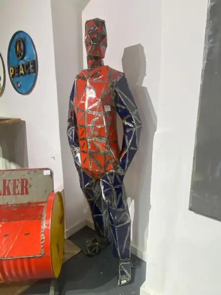 Artikelbild 3 des Artikels “Stehender Mann, 180 cm “