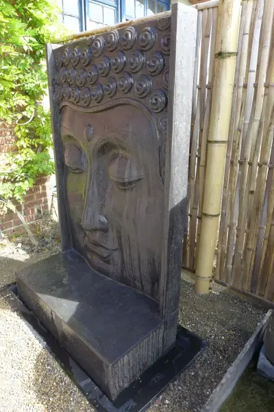 Artikelbild 3 des Artikels “Buddha-Kopf als Relief, Wasserspiel, 170 cm “