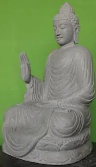 Artikelbild 3 des Artikels “Buddha-Figur, sitzend, aus Flussstein, 115 cm “