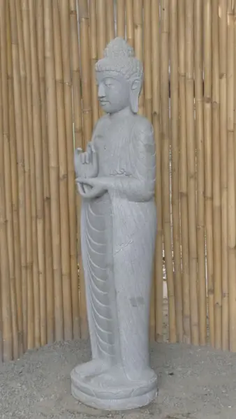 Artikelbild 3 des Artikels “Stehender Buddha aus Flussstein in Dharmachakra-Stellung - Geste des Rades der Dharma-Lehre. Ungefähr 150cm Höhe. “