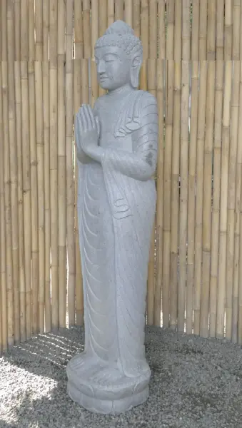 Artikelbild 3 des Artikels “Stehender Buddha aus Flussstein, Position Namaskara, H. 180cm. “