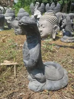 Artikelbild 3 des Artikels “Stehender Waran als Wasserspiel, 60 cm “