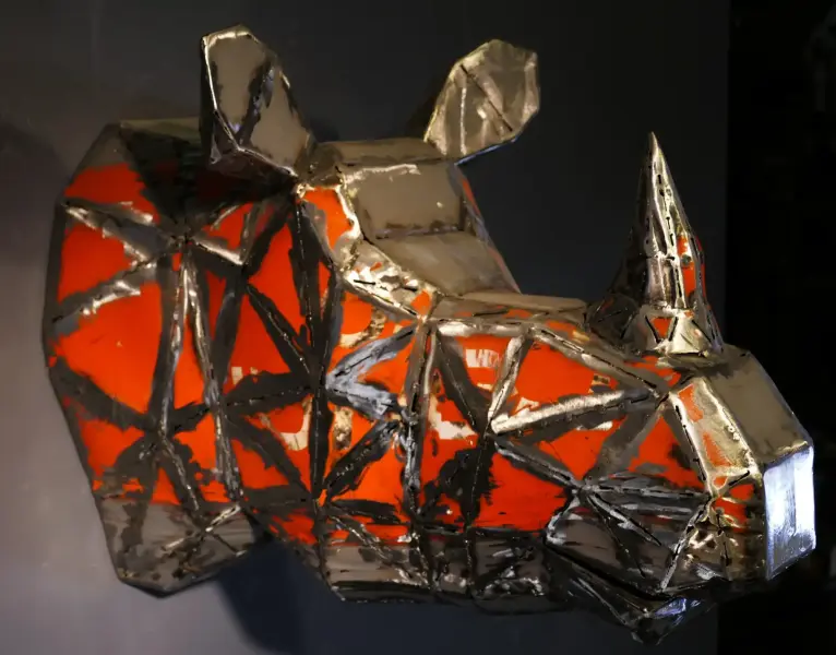 Artikelbild 4 des Artikels “Rhinozeros-Kopf, 60 cm “