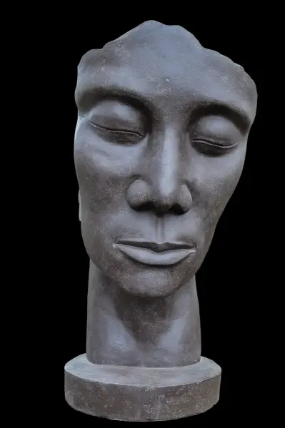 Artikelbild 4 des Artikels “Maske Mensch 01 (nach rechts geneigt) Original des Künstlers - 150m Höhe “