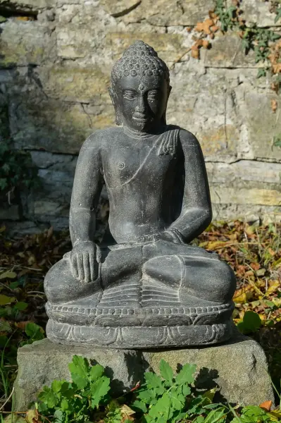 Product image 4 of the product “Seated Buddha, Indian, 60 cm H ”