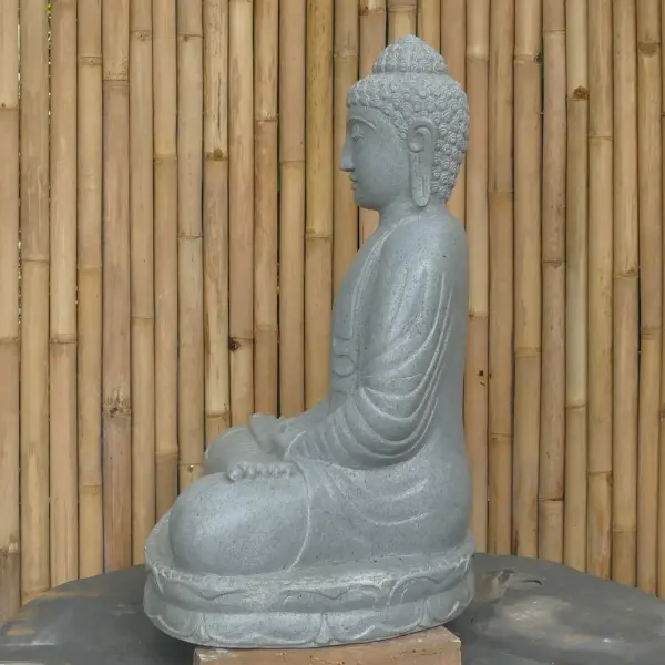 Artikelbild 4 des Artikels “Sitzender Buddha aus Riverstone in Dhyana-Stellung - Geste der Meditation, H. 80cm. “