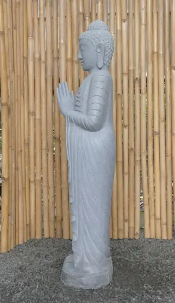 Artikelbild 4 des Artikels “Stehender Buddha aus Flussstein, Position Namaskara, H. 149 cm. “