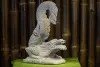 Artikelbild 5 des Artikels “Drache aufgerichtet auf Sockel, ca. 50 cm “