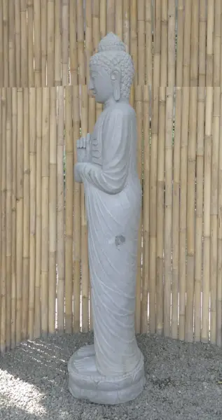 Artikelbild 5 des Artikels “Stehender Buddha aus Flussstein in Dharmachakra-Position - Geste des Rades der Dharma-Lehre. Etwa 182cm Höhe. “