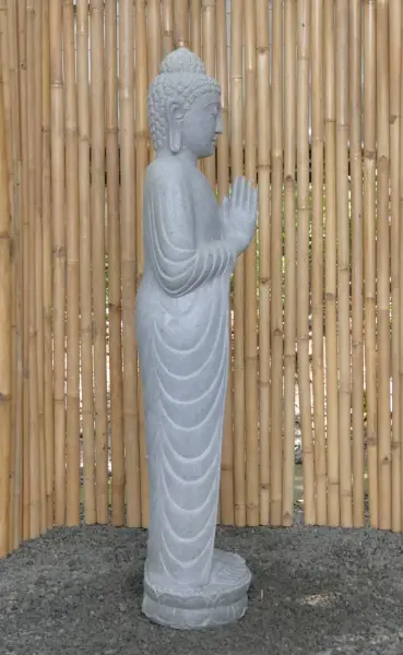 Artikelbild 6 des Artikels “Stehender Buddha aus Flussstein, Position Namaskara, H. 153cm. “