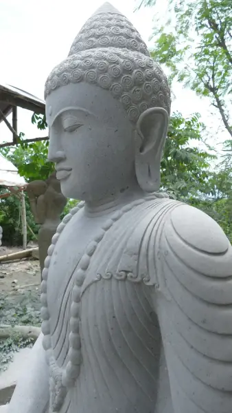 Product image 7 of the product “Seated Buddha made of Riverstone in Dhyana Position - gesture of meditation, H. 190 CM ”