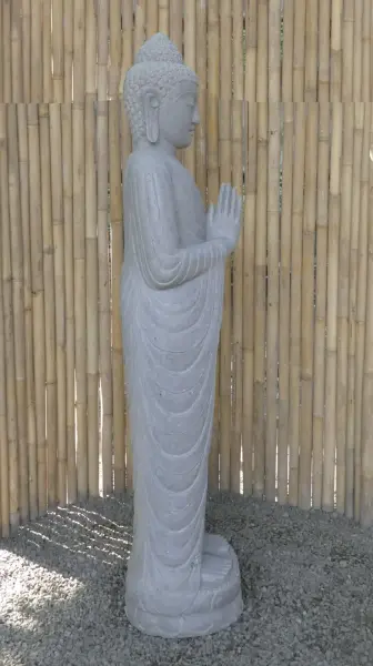 Artikelbild 7 des Artikels “Stehender Buddha aus Flussstein, Position Namaskara, H. 180cm. “