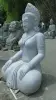 Artikelbild 9 des Artikels “Die Skulptur ist Putri Bali (sitzende Damen) aus Riverstone “